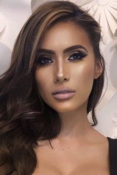 Cristina Valenzuela